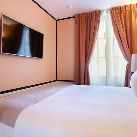 Apartment Le Ferdinand - Le Marais Serviced *